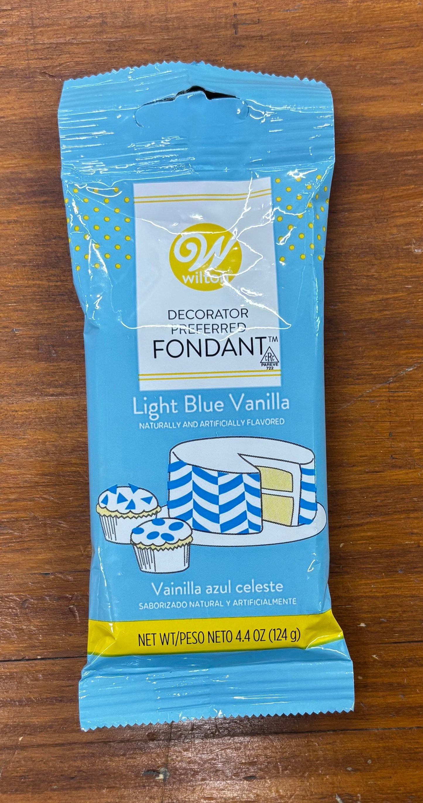 DP LIGHT BLUE FONDANT 4.4OZ