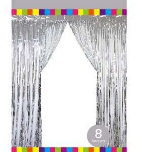 3'X8' FOIL CURTAIN SILVER