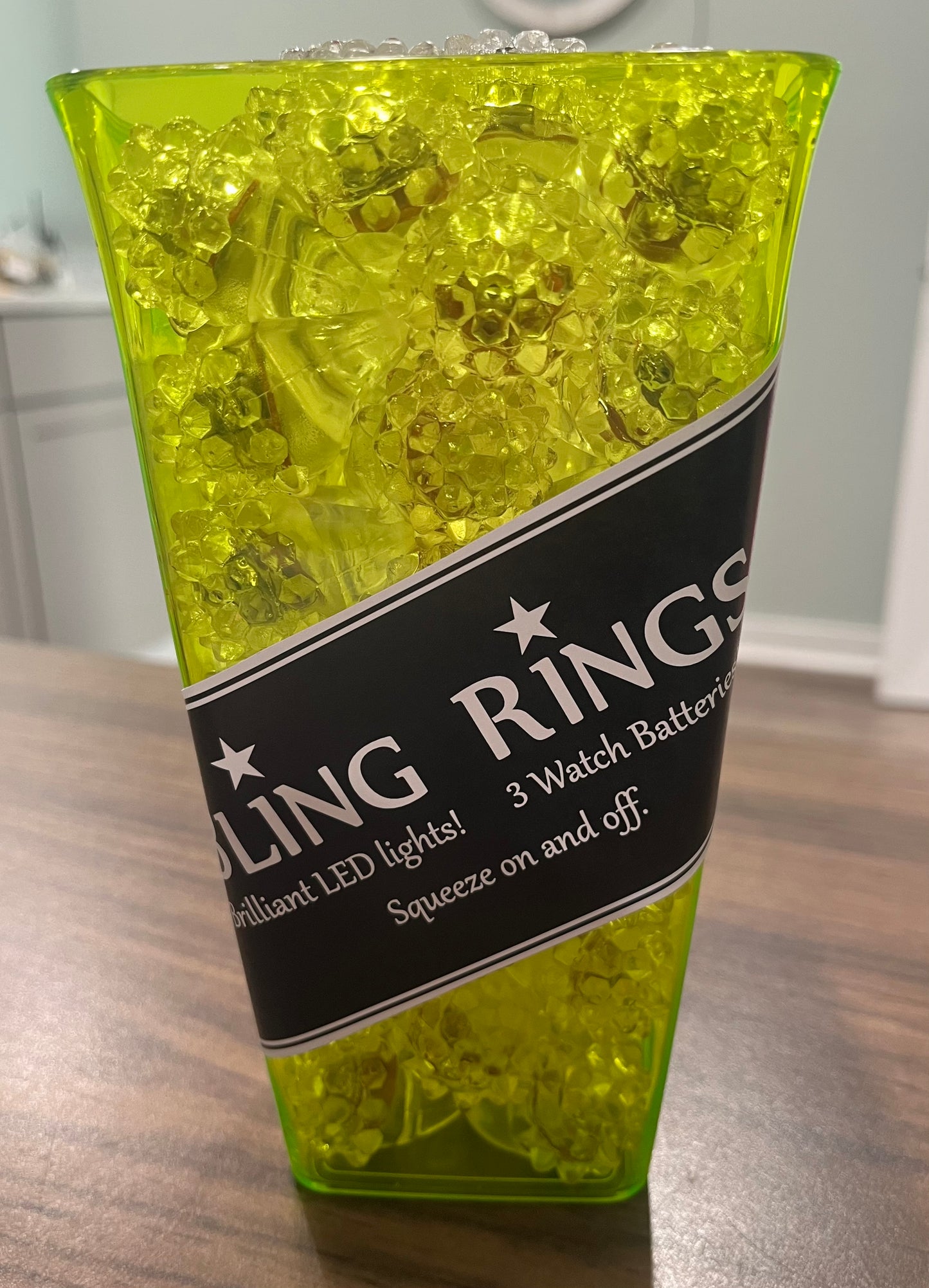 LIGHT UP BLING RING 1CT