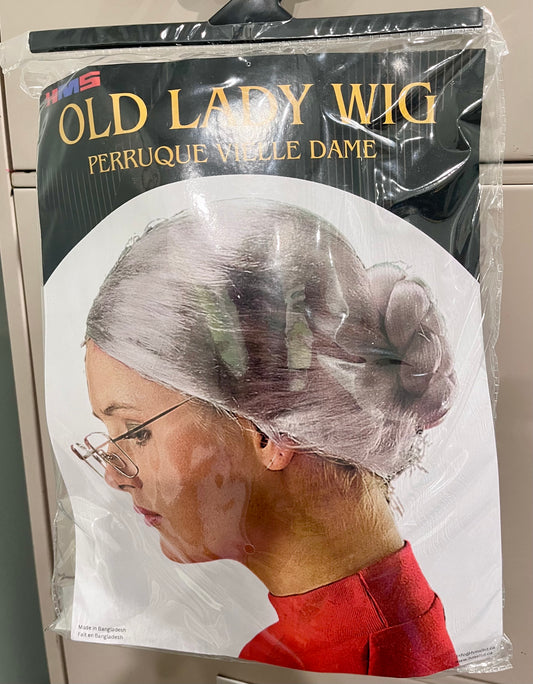 OLD LADY WIG GREY BUN