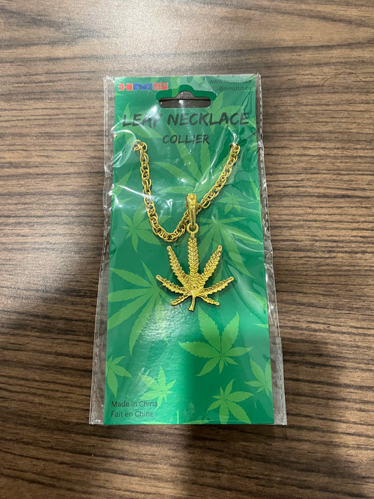 LEAF NECKLACE GOLD
