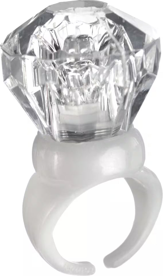MEGA CARAT RING