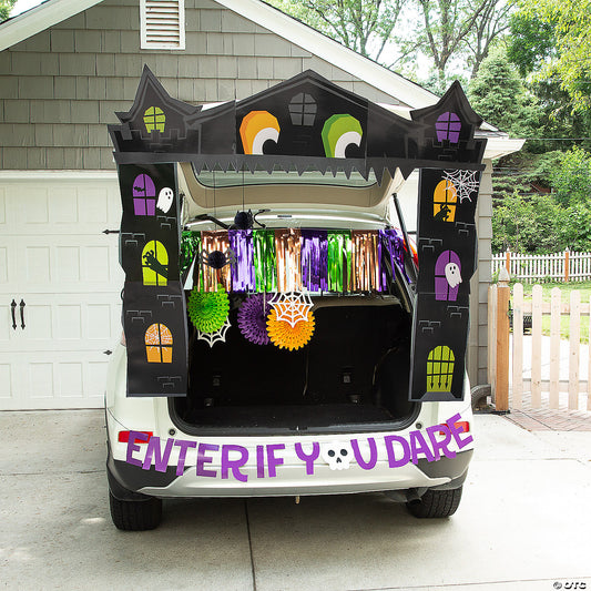 HANUTED HOUSE TRUNK OR TREAT DECOR KIT